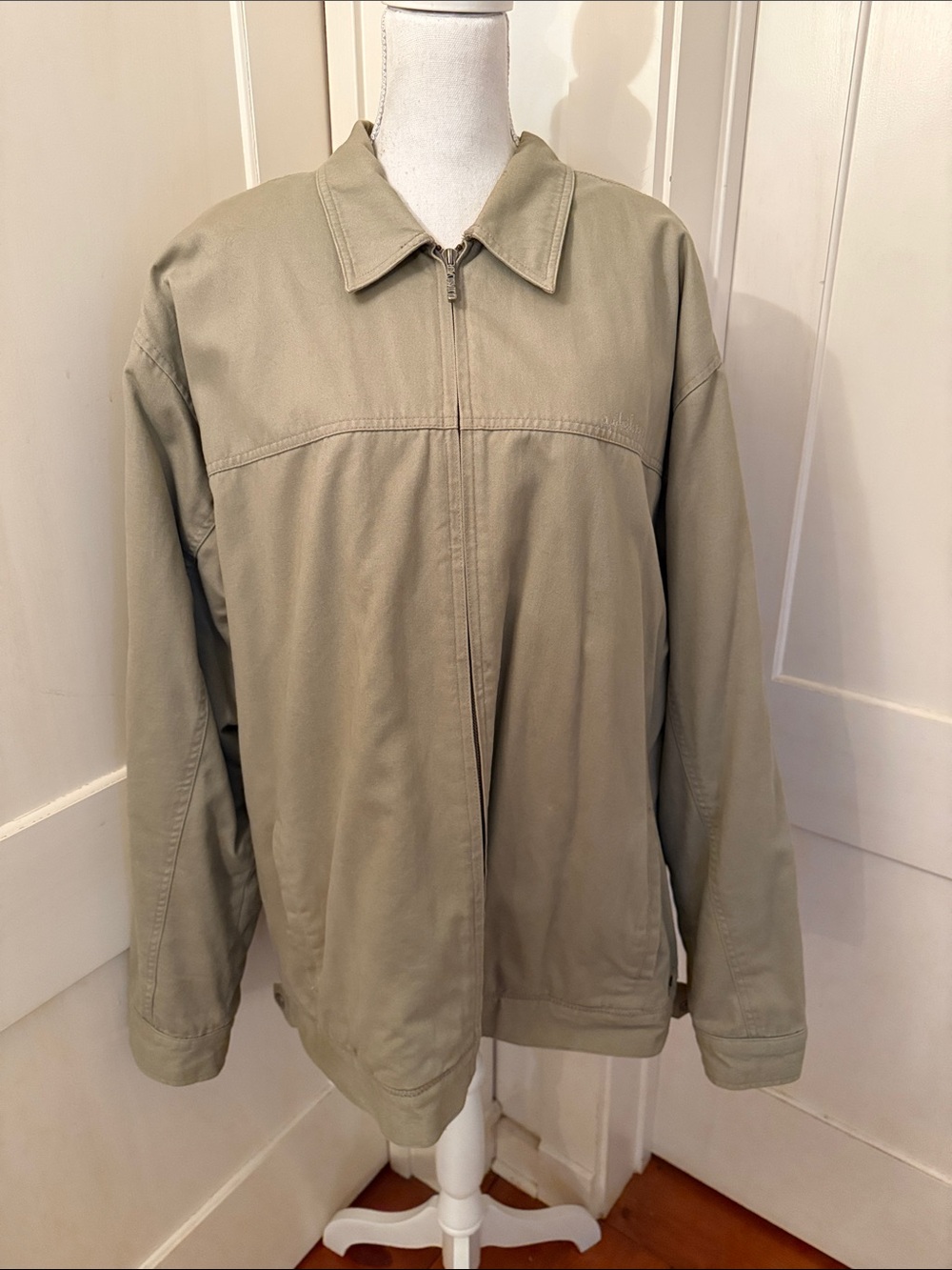 Quiksilver Men's Light Khaki Zip-Up Shirt Jacket